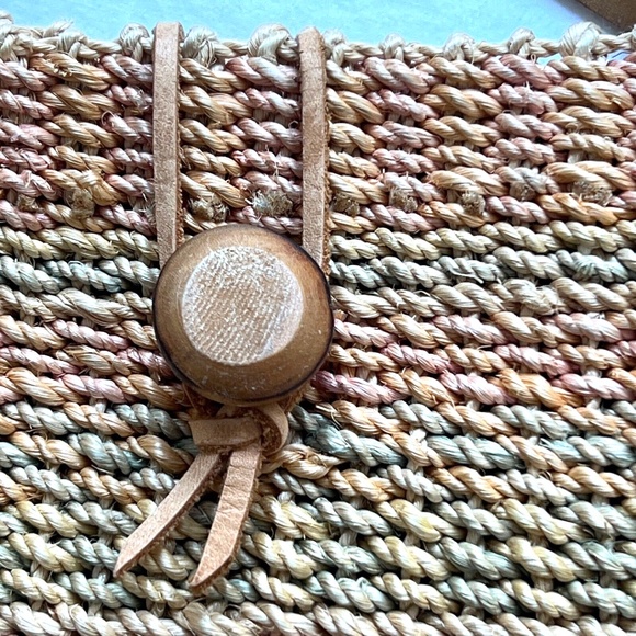 Woven Sisal String Shoulder Bag  with Leather Straps Beige Orange Button Closure - Picture 5 of 8